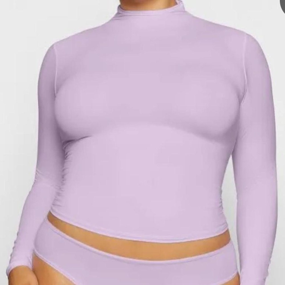 SKIMS Lavender Long Sleeve Top